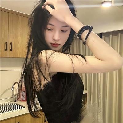 《银河女战士》
